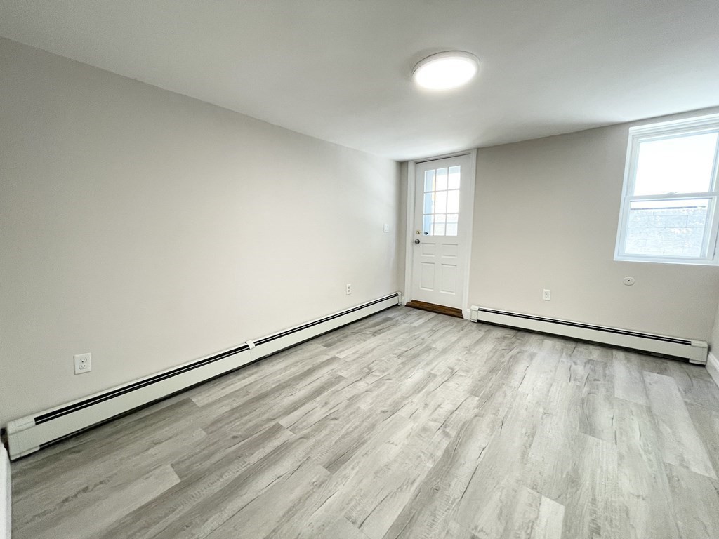 4 bed, 2 bath apartment for rent at 174 Bolton St Unit 1, Boston — photo 8 of 18