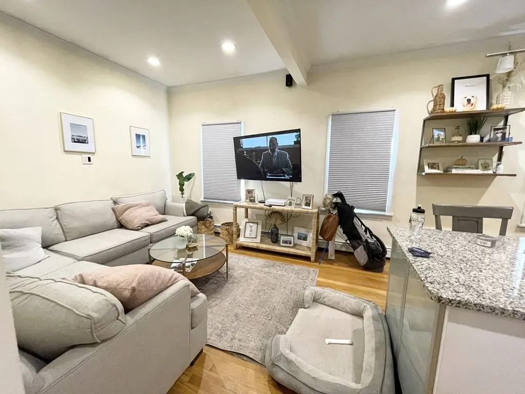 2 bed, 1 bath apartment for rent at 174 Bolton St Unit 2, Boston — photo 5 of 10