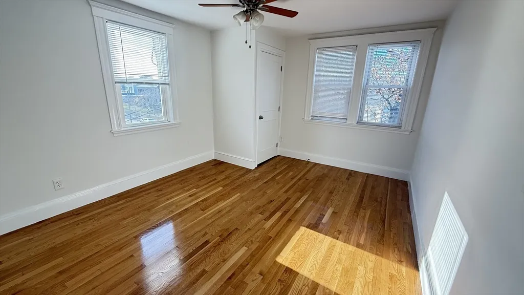 4 bed, 1.5 bath apartment for rent at 174 Boston St Unit 3, Dorchester — photo 10 of 13