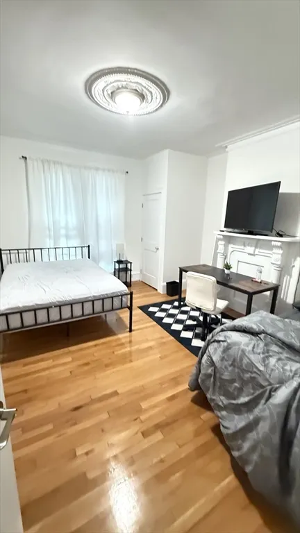 3 bed, 1 bath apartment for rent at 174 Boston Unit 1, South Boston — photo 6 of 8