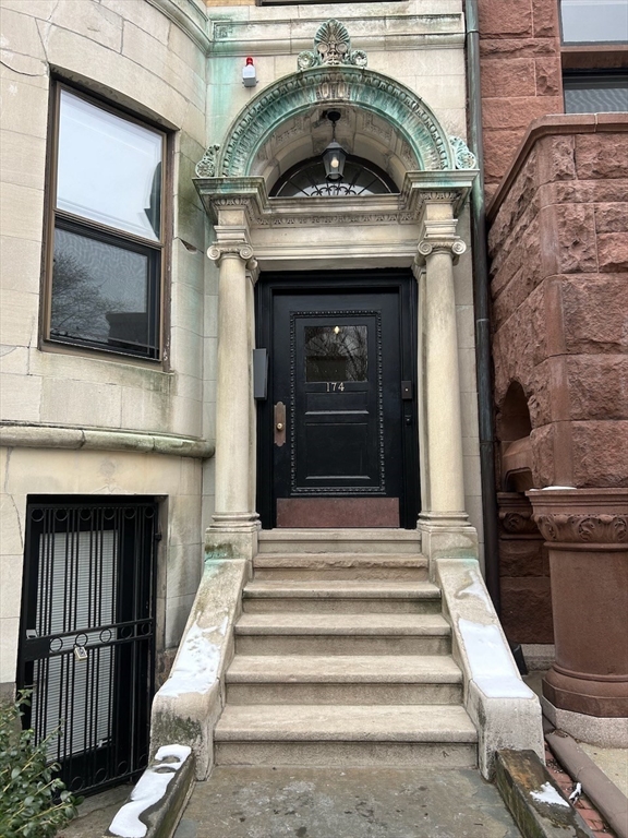 1 bed, 1.5 bath apartment for rent at 174 Commonwealth Ave Unit 1, Back Bay — photo 18 of 19