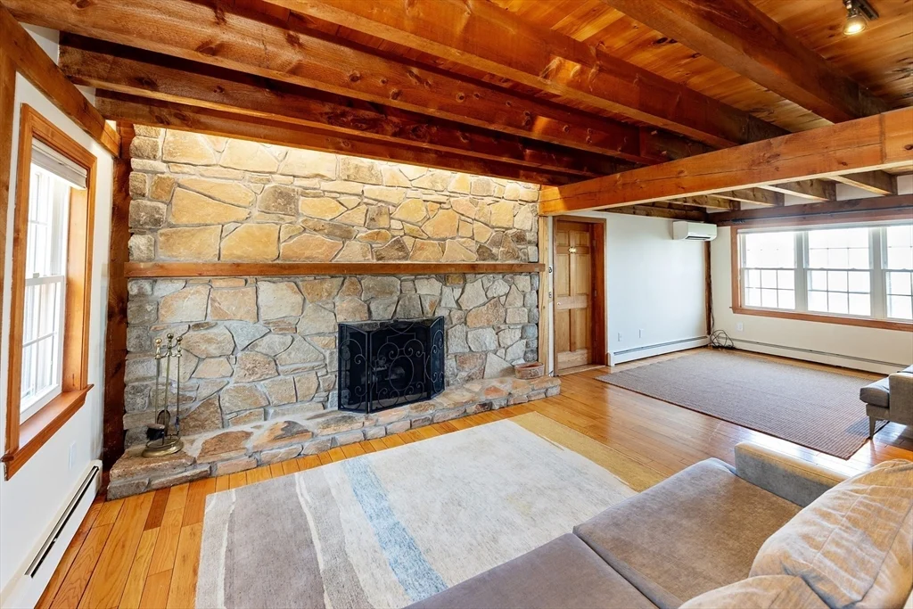 3 bed, 2 bath apartment for rent at 174 Endicott Ave, Beachmont — photo 5 of 20