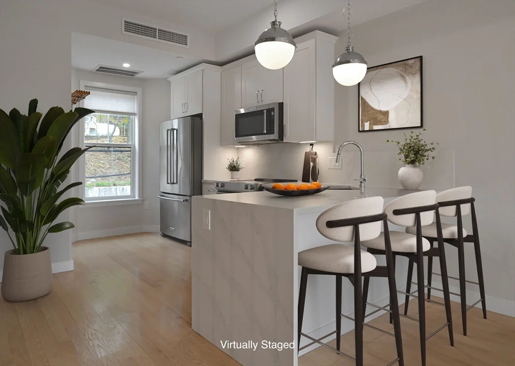 2 bed, 1 bath apartment for rent at 174 Fisher Ave Unit A, Mission Hill — photo 3 of 14