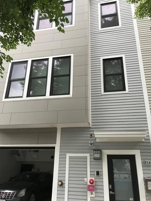 2 bed, 1 bath apartment for rent at 174 Gold St Unit 1, Boston — photo 26 of 27