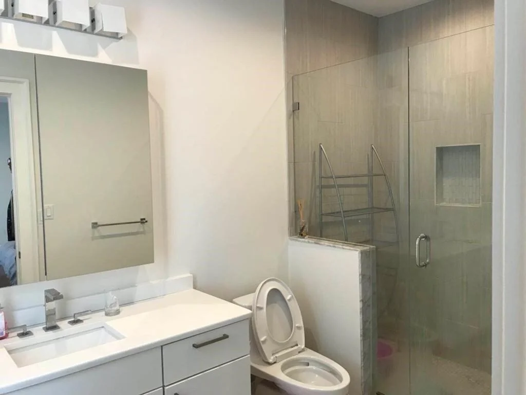 2 bed, 1 bath apartment for rent at 174 Gold St Unit 1, Boston — photo 24 of 27