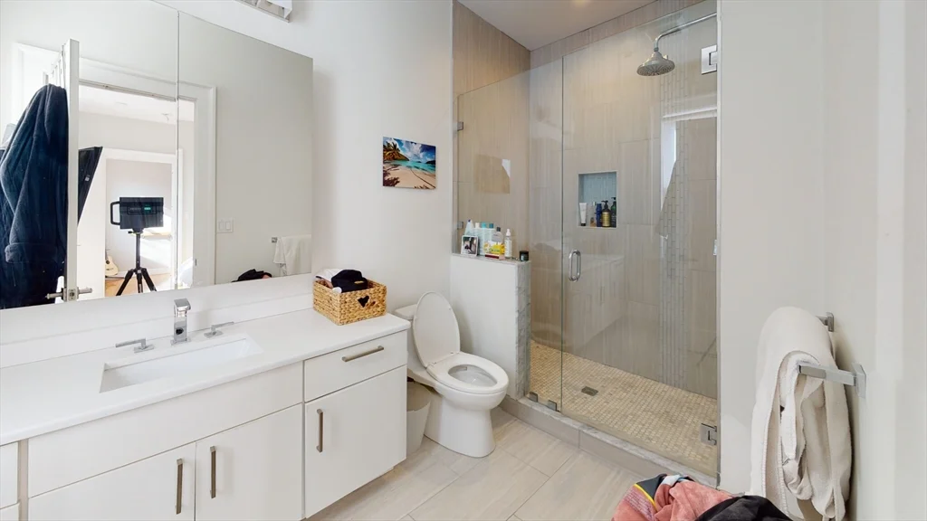 2 bed, 1 bath apartment for rent at 174 Gold St Unit 1, Boston — photo 10 of 27