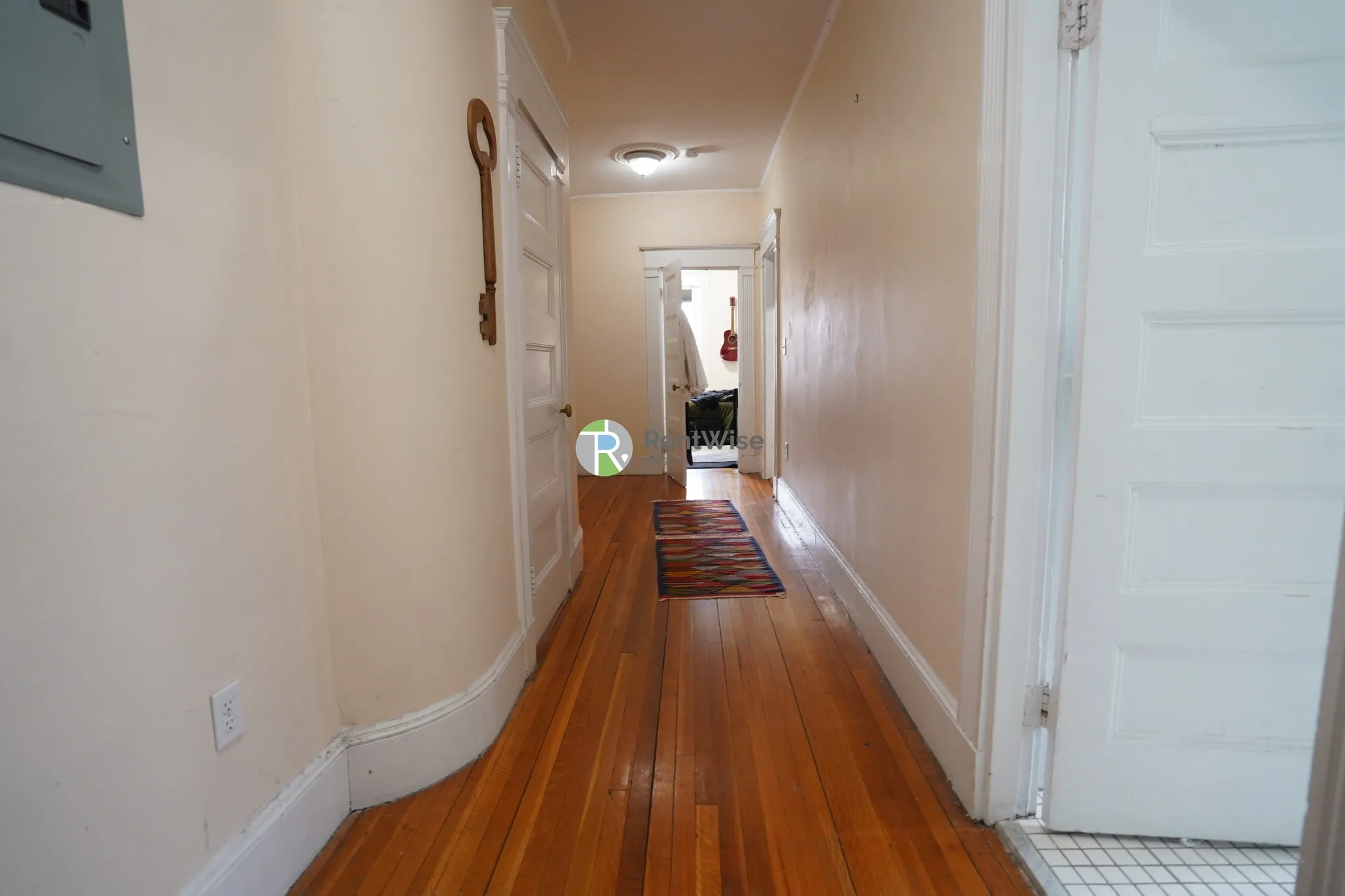 4.5 bed, 2 bath apartment for rent at 174 Harvard St Unit 2, Coolidge Corner — photo 1 of 18