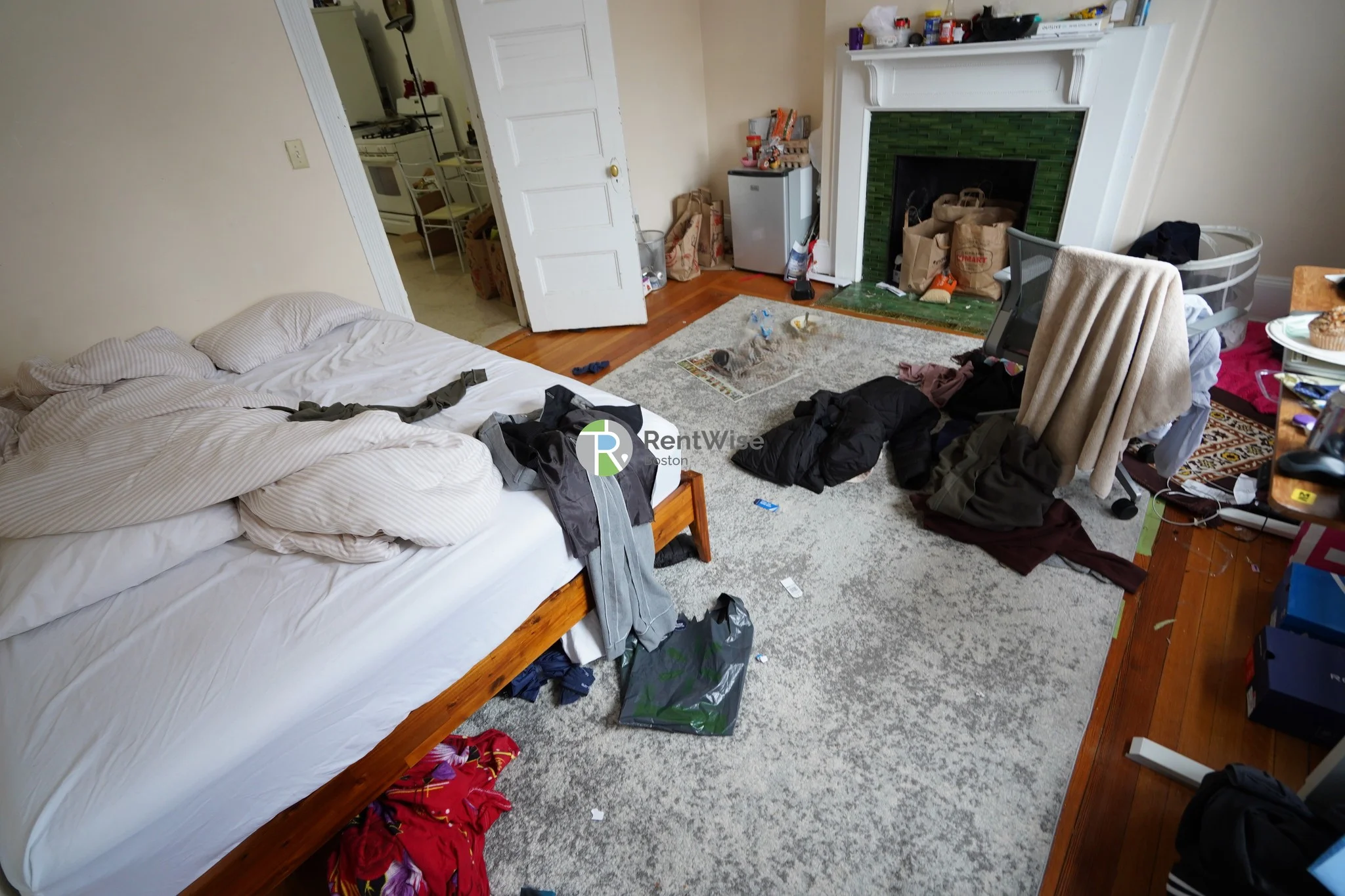 4.5 bed, 2 bath apartment for rent at 174 Harvard St Unit 2, Coolidge Corner — photo 15 of 18