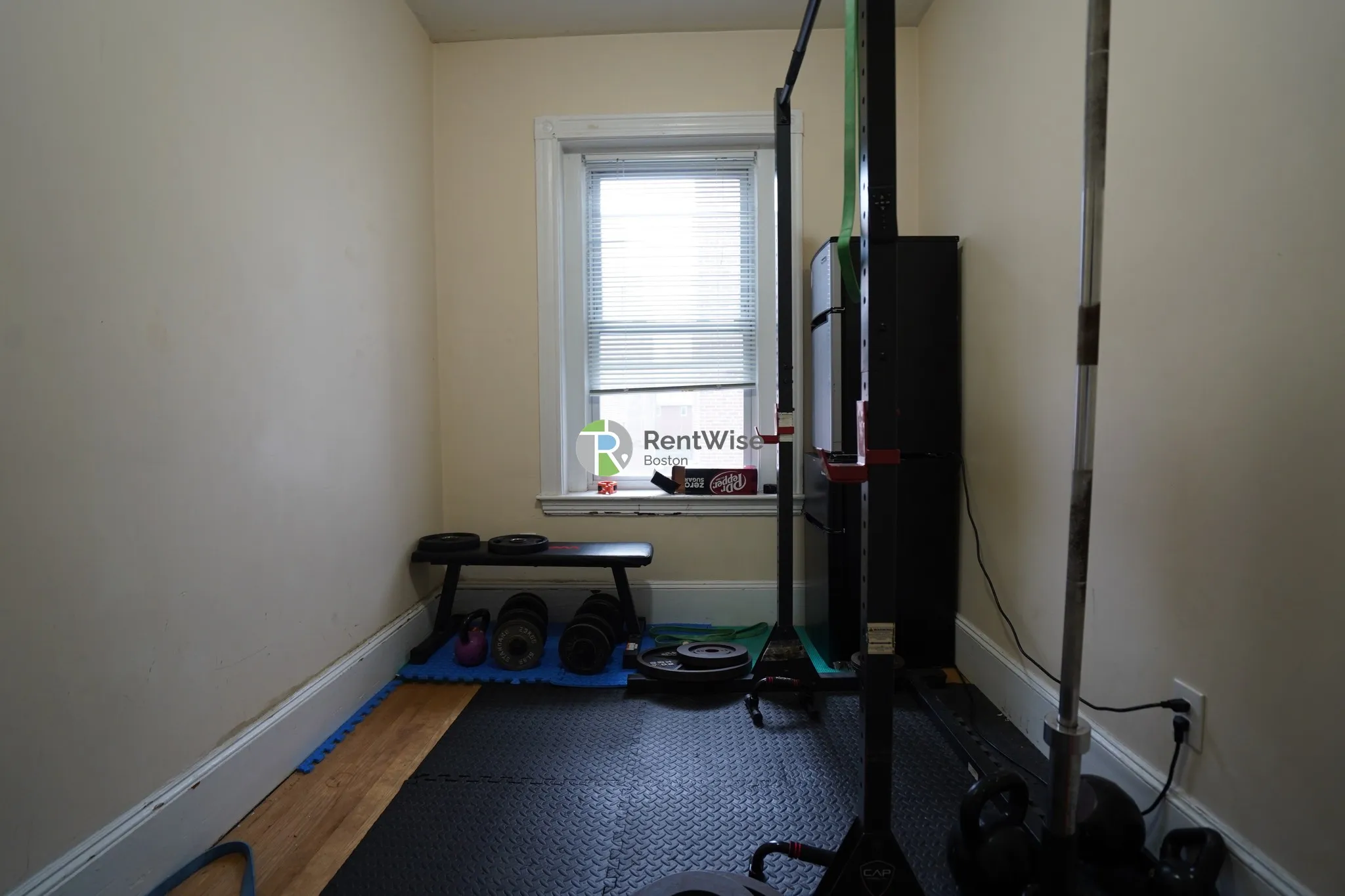 4.5 bed, 2 bath apartment for rent at 174 Harvard St Unit 2, Coolidge Corner — photo 10 of 18