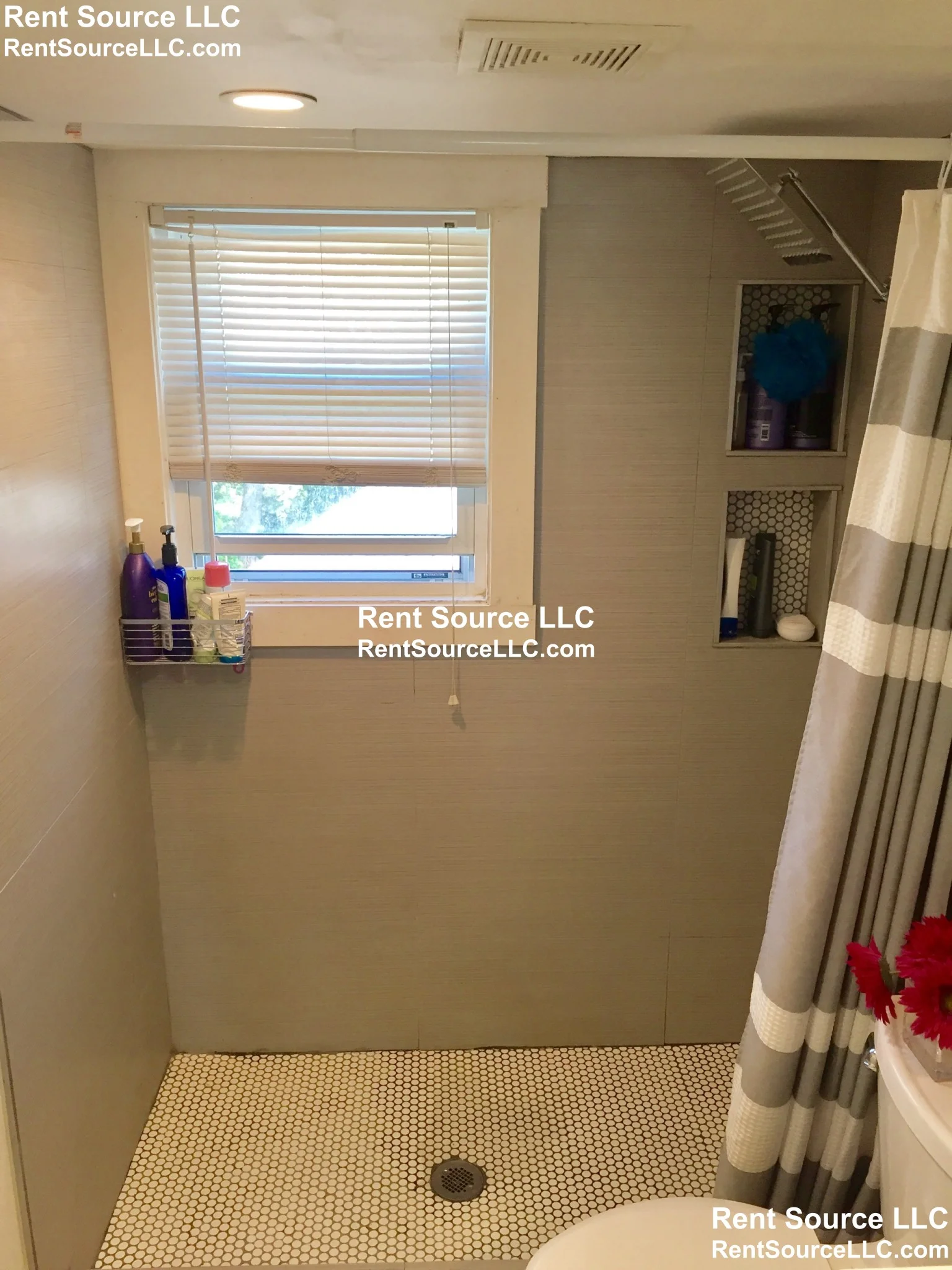 3 bed, 1 bath apartment for rent at 174 Mountain Ave Unit 4, Malden — photo 8 of 22