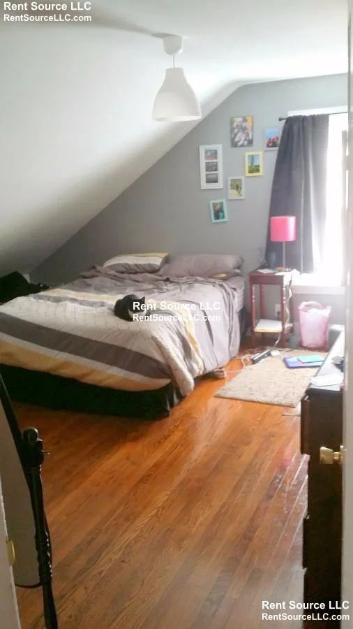 3 bed, 1 bath apartment for rent at 174 Mountain Ave Unit 4, Malden — photo 11 of 22
