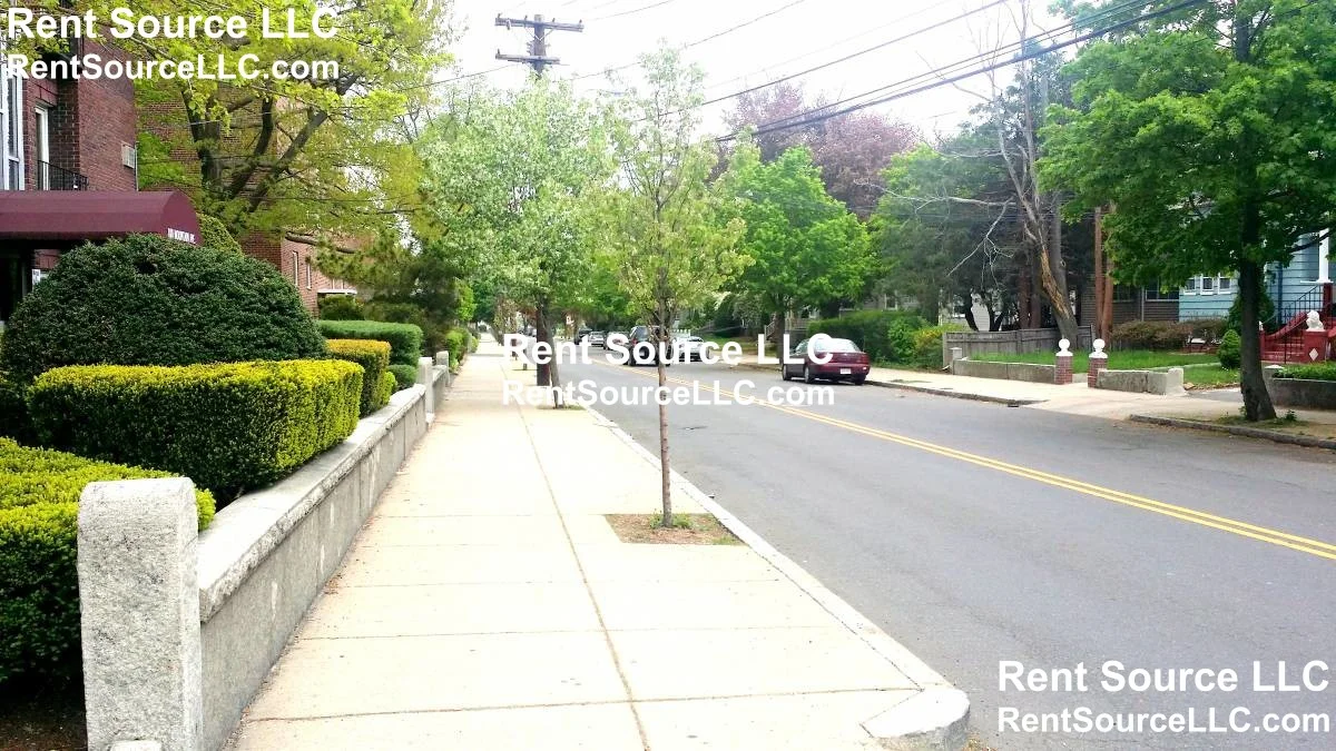 3 bed, 1 bath apartment for rent at 174 Mountain Ave Unit 4, Malden — photo 22 of 22