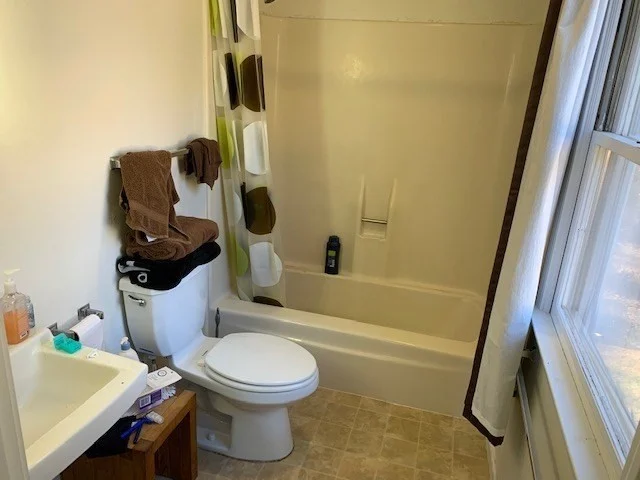 1 bed, 1 bath apartment for rent at 174 North Whitney St Unit 2, Amherst — photo 6 of 6