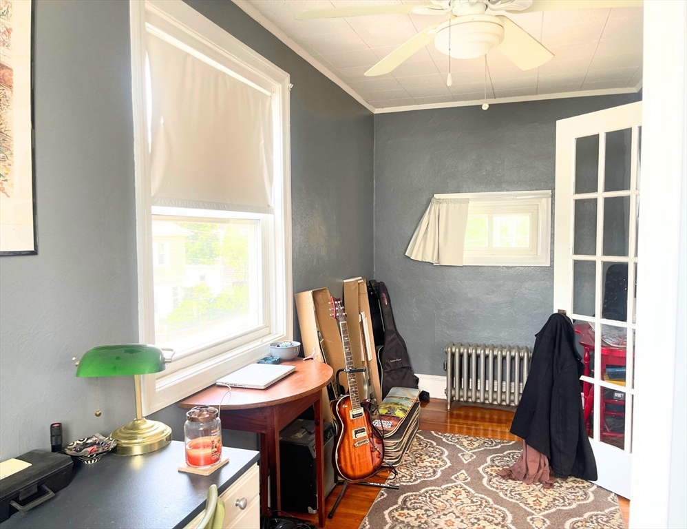 2 bed, 1 bath apartment for rent at 174 Ocean Ave West Unit 2, Salem — photo 10 of 26