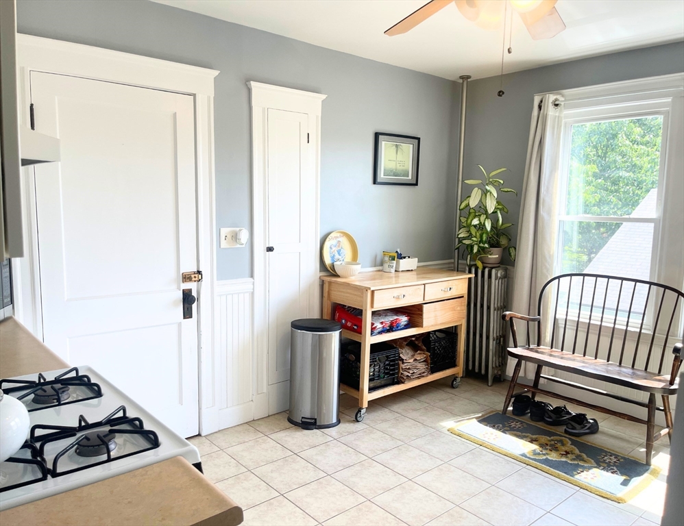2 bed, 1 bath apartment for rent at 174 Ocean Ave West Unit 2, Salem — photo 12 of 26
