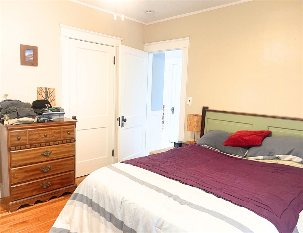 2 bed, 1 bath apartment for rent at 174 Ocean Ave West Unit 2, Salem — photo 17 of 26