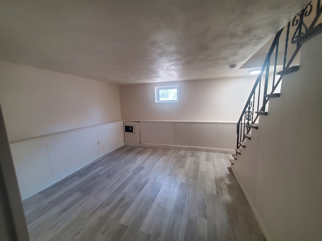 2 bed, 1 bath apartment for rent at 174 Pine St Unit 27, Holbrook — photo 11 of 18