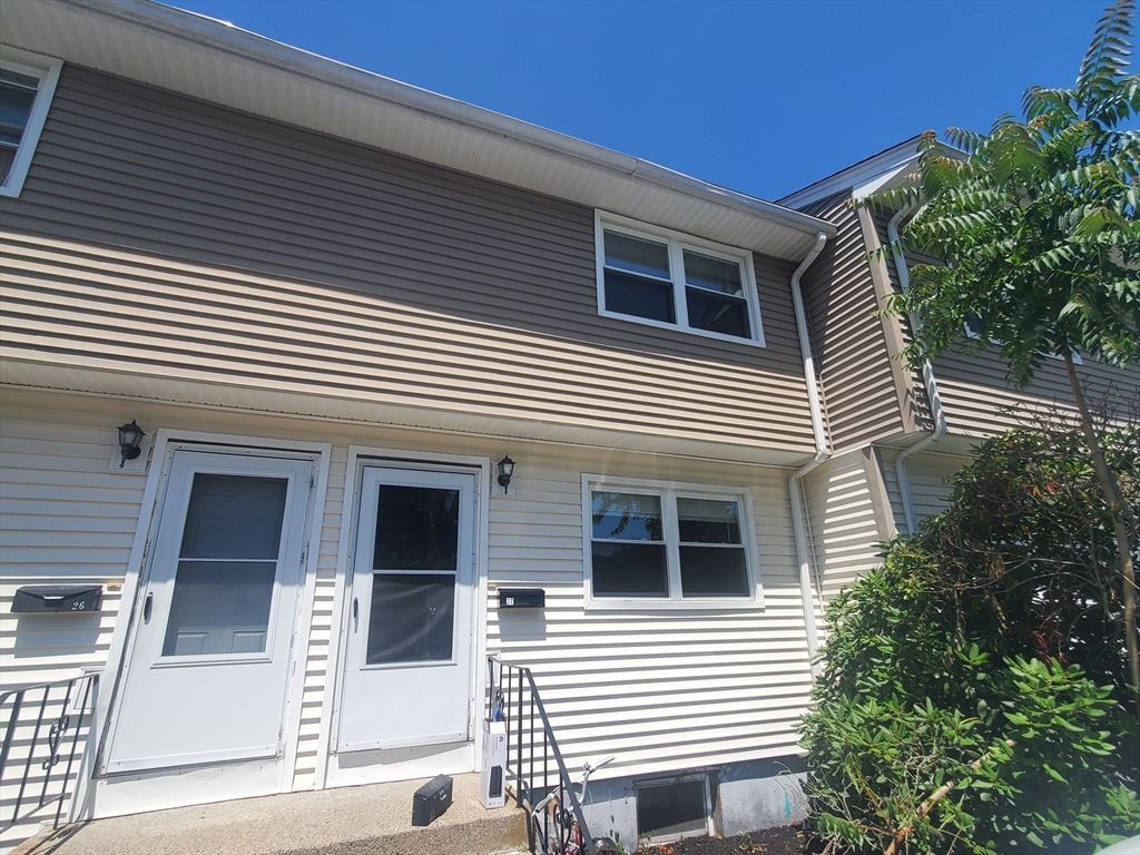 2 bed, 1 bath apartment for rent at 174 Pine St Unit 27, Holbrook — photo 17 of 18
