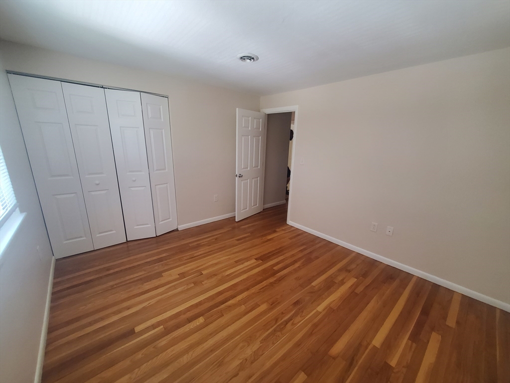 2 bed, 1 bath apartment for rent at 174 Pine St Unit 27, Holbrook — photo 6 of 18