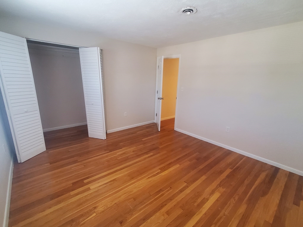2 bed, 1 bath apartment for rent at 174 Pine St Unit 7, Holbrook — photo 7 of 22