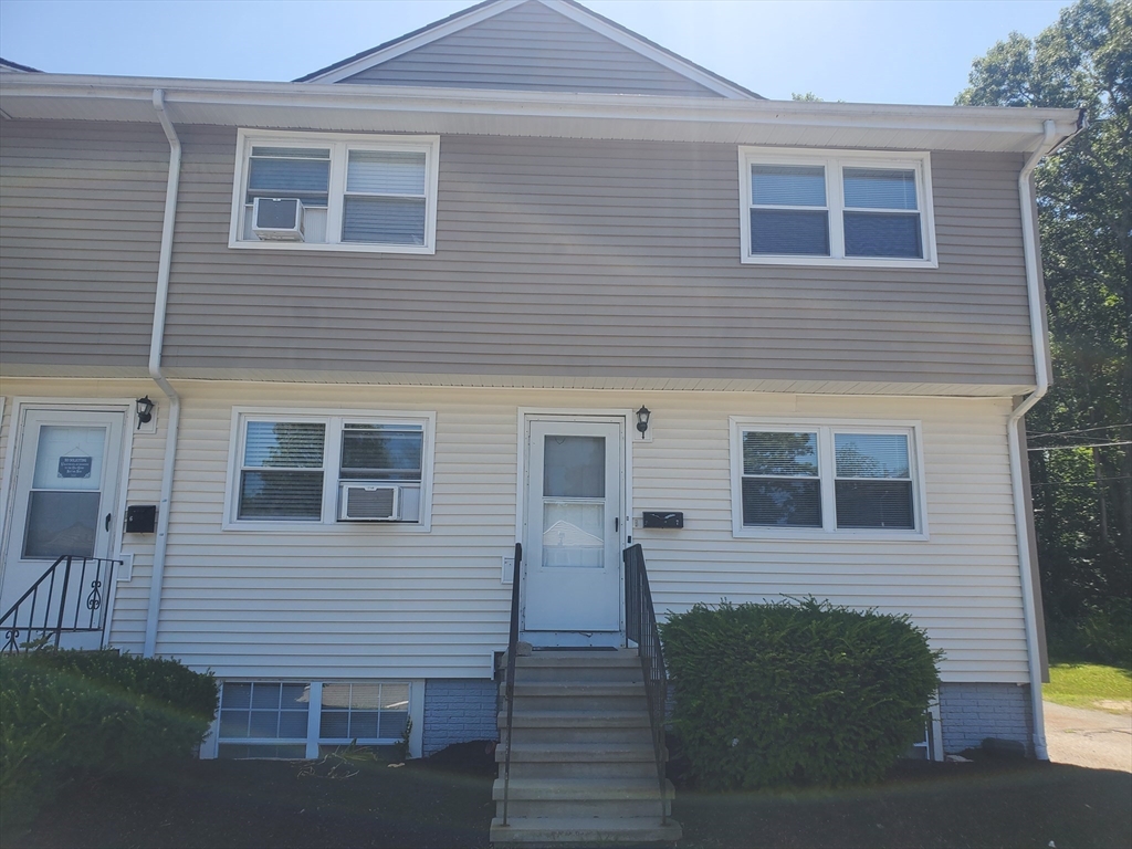 2 bed, 1 bath apartment for rent at 174 Pine St Unit 7, Holbrook — photo 15 of 22