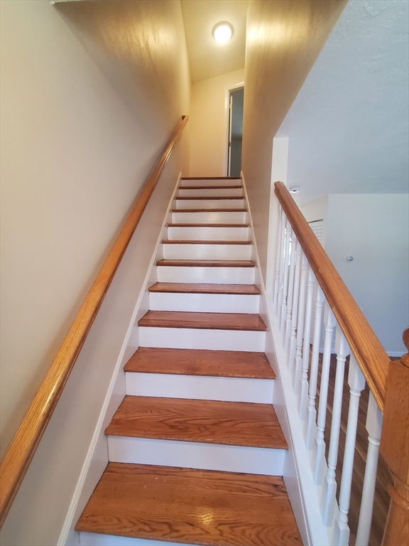 2 bed, 1 bath apartment for rent at 174 Pine St Unit 7, Holbrook — photo 11 of 22
