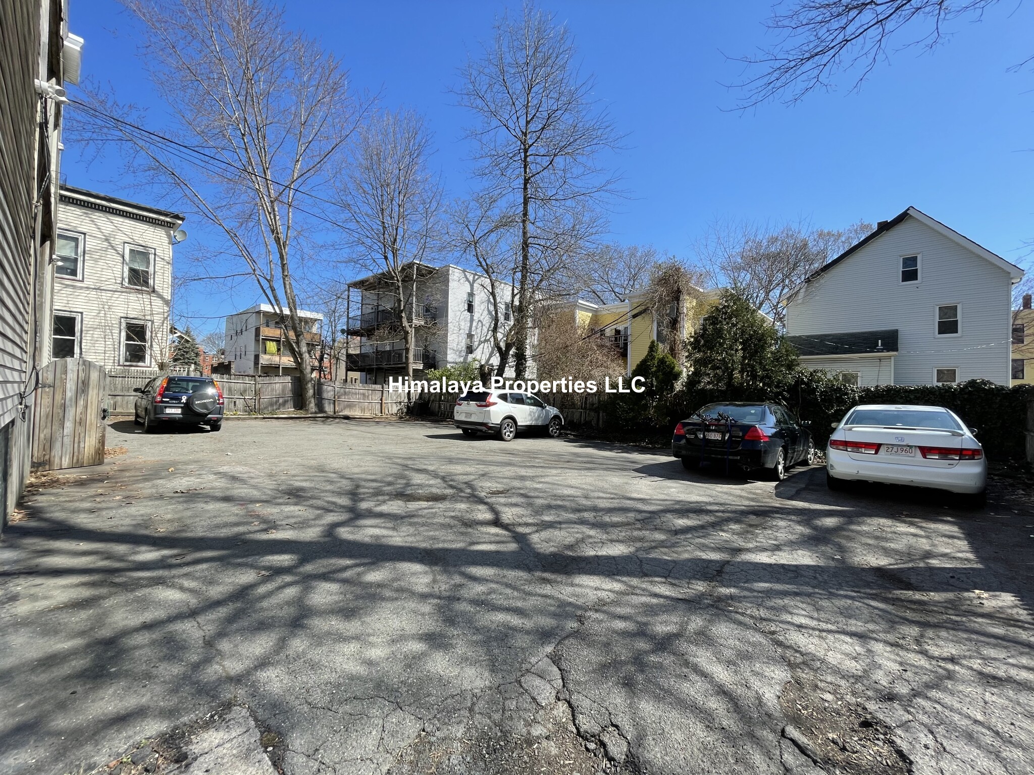 3 bed, 1 bath apartment for rent at 174 Putnam Ave Unit 2, Riverside — photo 15 of 15