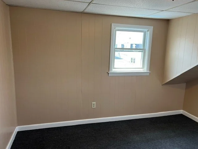 2 bed, 1 bath apartment for rent at 174 Ridge St Unit 3, Fall River — photo 5 of 9