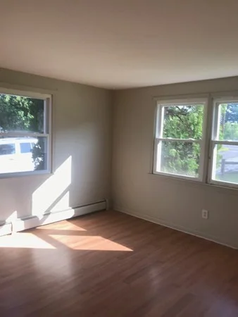 2 bed, 1 bath apartment for rent at 174 Tyngsboro Rd Unit 1, Chelmsford — photo 5 of 15