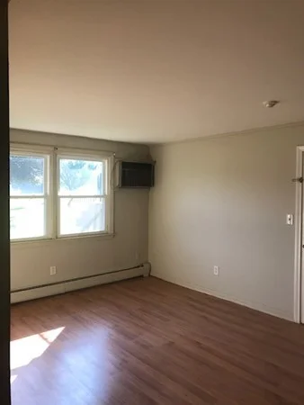 2 bed, 1 bath apartment for rent at 174 Tyngsboro Rd Unit 1, Chelmsford — photo 7 of 15