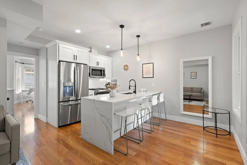 1 bed, 1 bath apartment for rent at 174 West Seventh St Unit 2, South Boston — photo 4 of 28