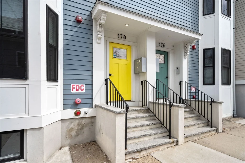 1 bed, 1 bath apartment for rent at 174 West Seventh St Unit 2, South Boston — photo 28 of 28