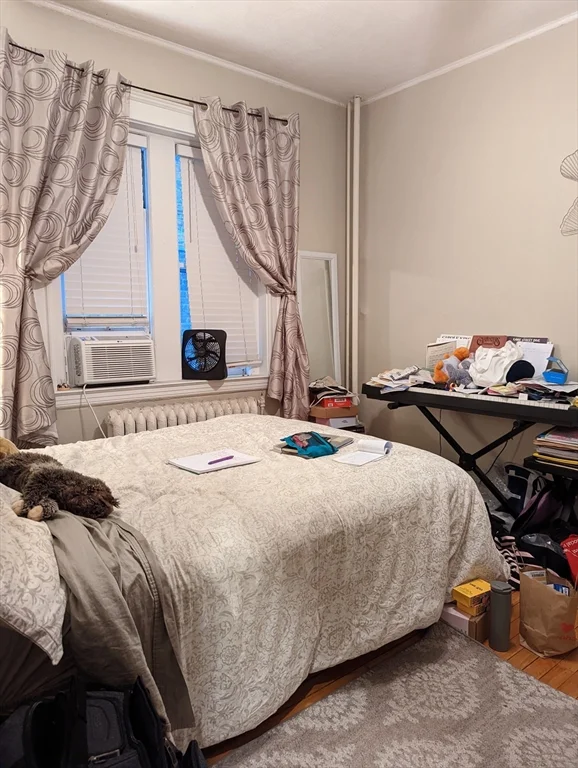 3 bed, 1 bath apartment for rent at 174 Winthrop Rd Unit 2, Washington Square — photo 7 of 9