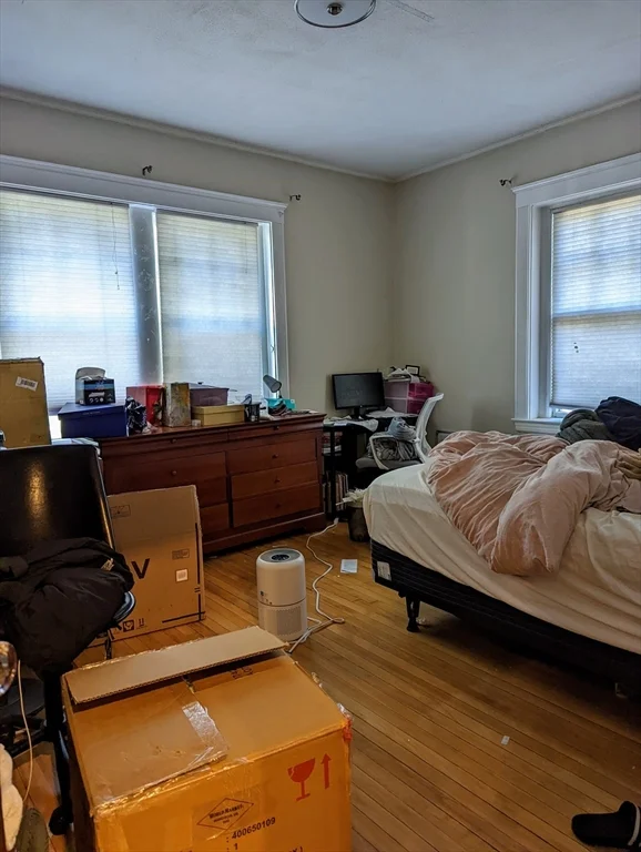 3 bed, 1 bath apartment for rent at 174 Winthrop Rd Unit 2, Washington Square — photo 6 of 9