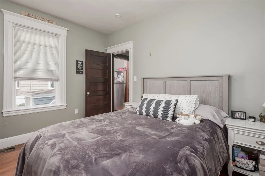3 bed, 1 bath apartment for rent at 1740 Columbia Rd Unit 1, South Boston — photo 11 of 36