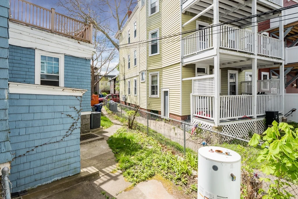 3 bed, 1 bath apartment for rent at 1740 Columbia Rd Unit 1, South Boston — photo 30 of 36