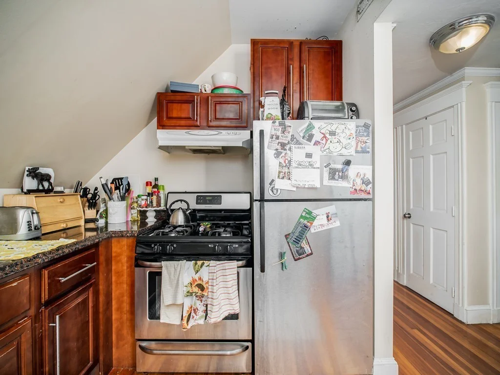 2 bed, 1 bath apartment for rent at 1740 Columbia Rd Unit 3, South Boston — photo 9 of 20