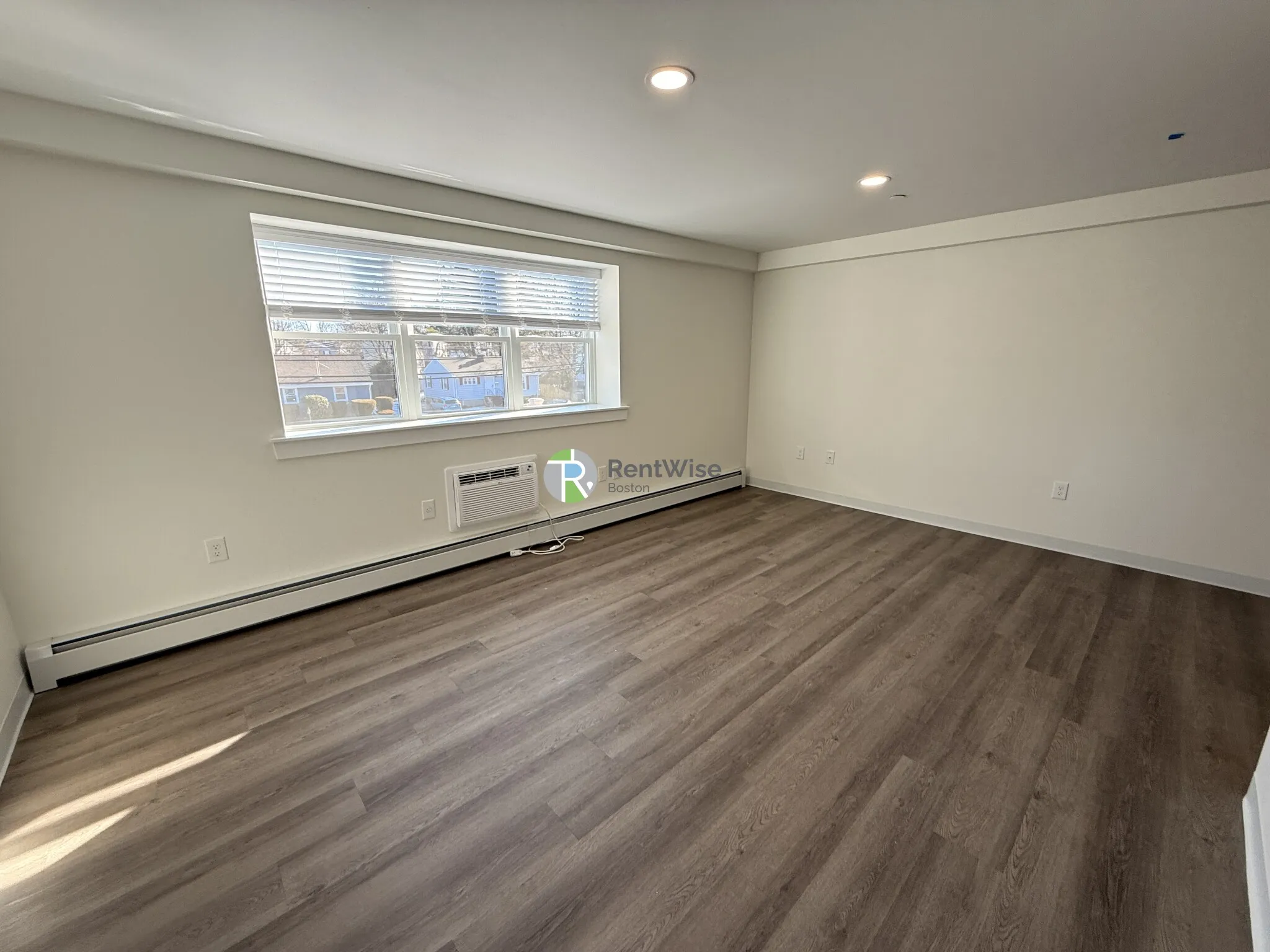 2 bed, 1 bath apartment for rent at 1741 Washington St Unit 16, Braintree — photo 13 of 17