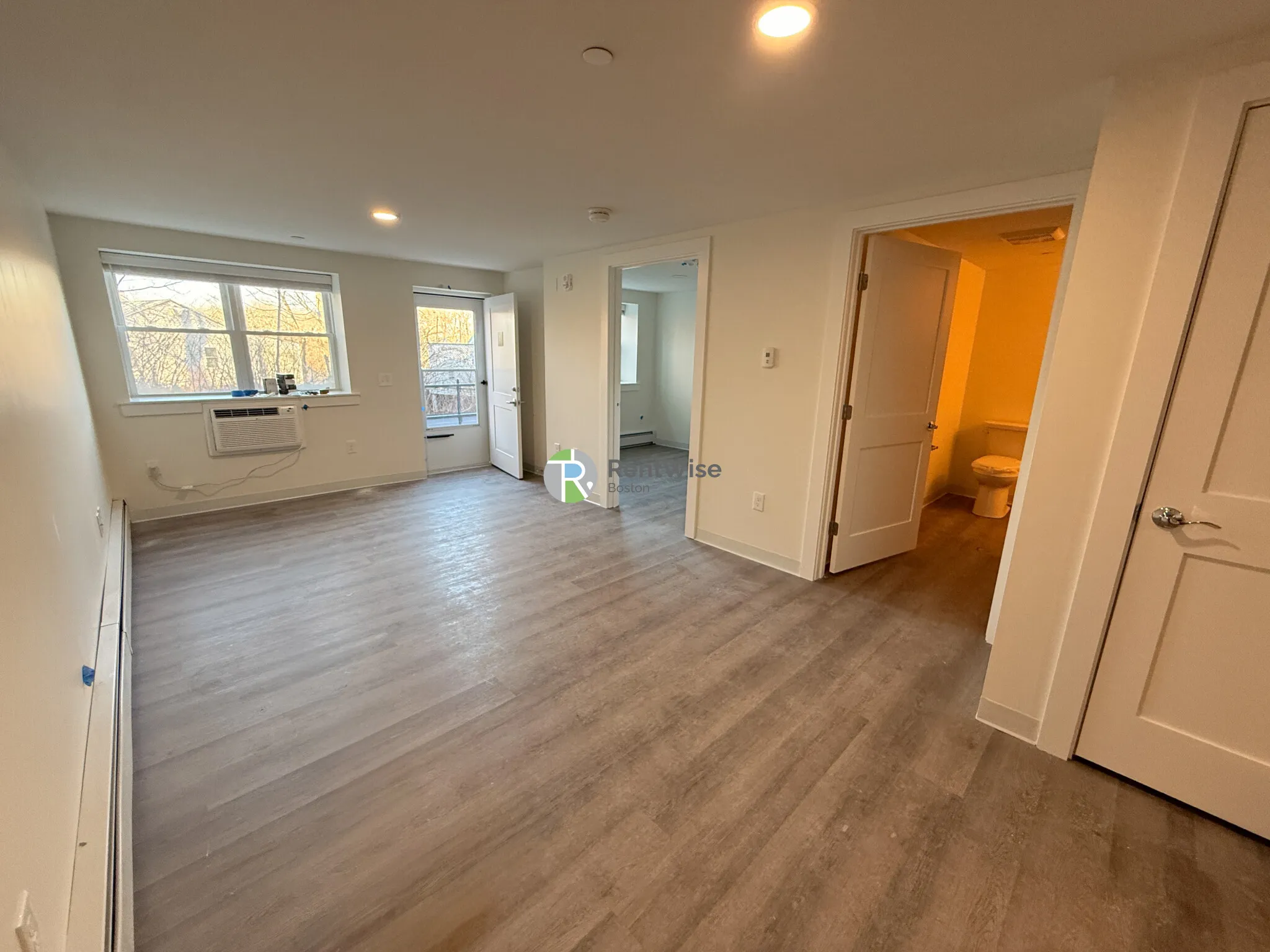 1 bed, 1 bath apartment for rent at 1741 Washington St Unit 3, Braintree