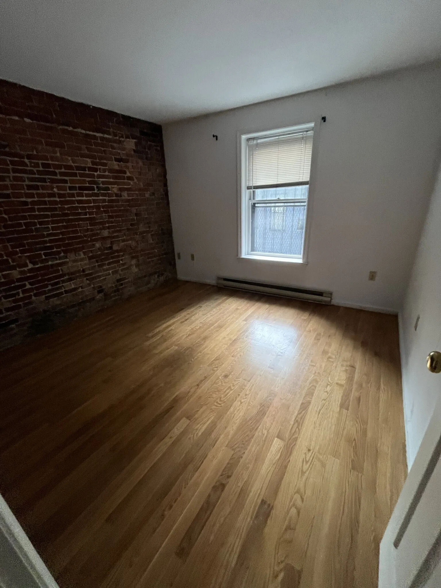 3 bed, 1 bath apartment for rent at 1742 Washington St Unit 1, South End — photo 9 of 12
