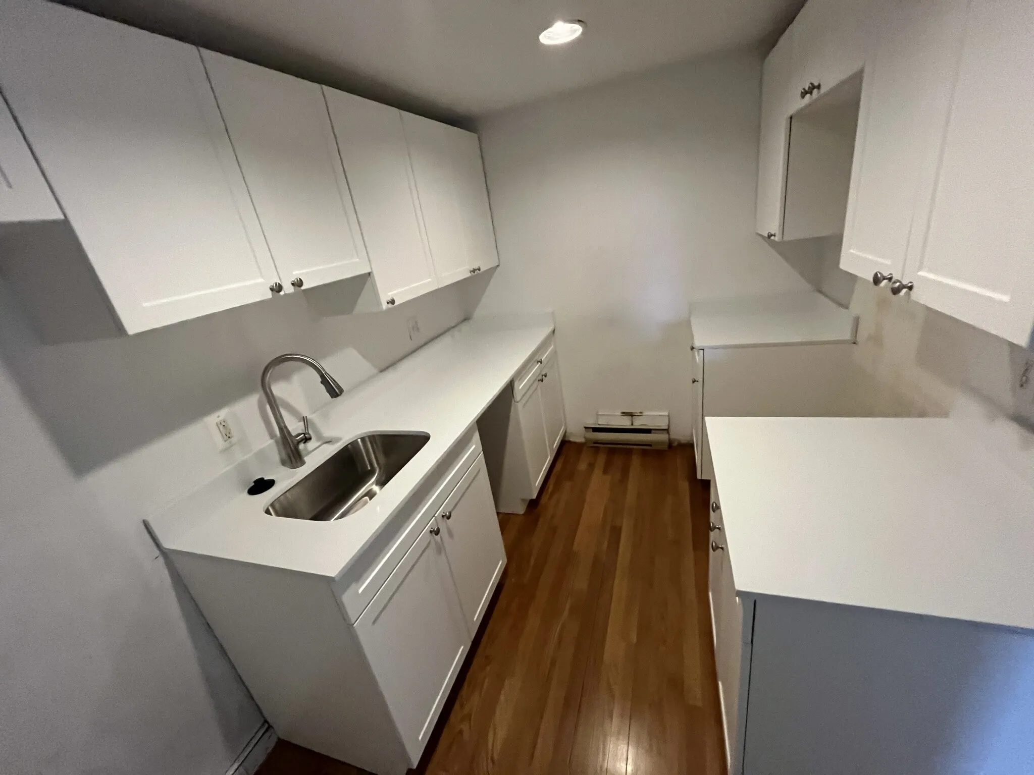 3 bed, 1 bath apartment for rent at 1742 Washington St Unit 1, South End — photo 7 of 12