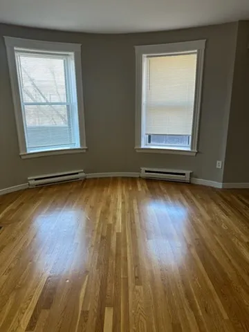 3 bed, 1 bath apartment for rent at 1742 Washington St Unit 1, South End — photo 4 of 12