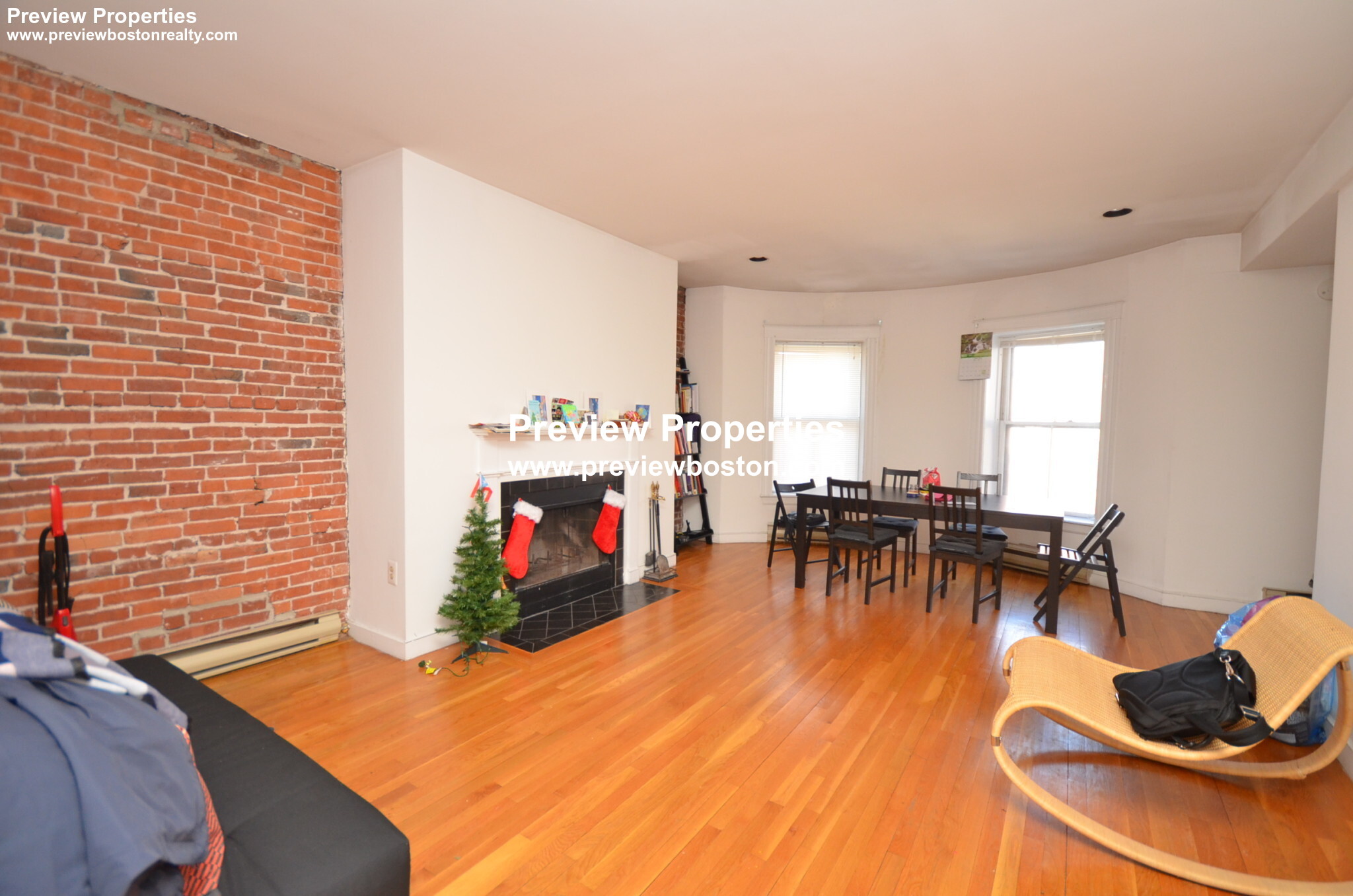 2 bed, 1 bath apartment for rent at 1742 Washington St Unit 3P, South End