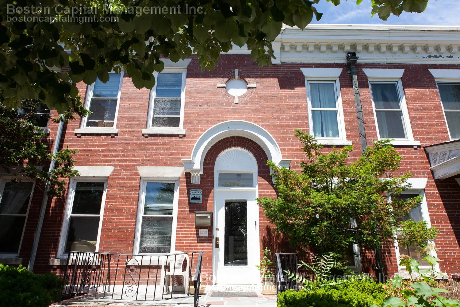6 bed, 2.5 bath apartment for rent at 1743 Commonwealth Ave Unit 0, Brighton — photo 14 of 29