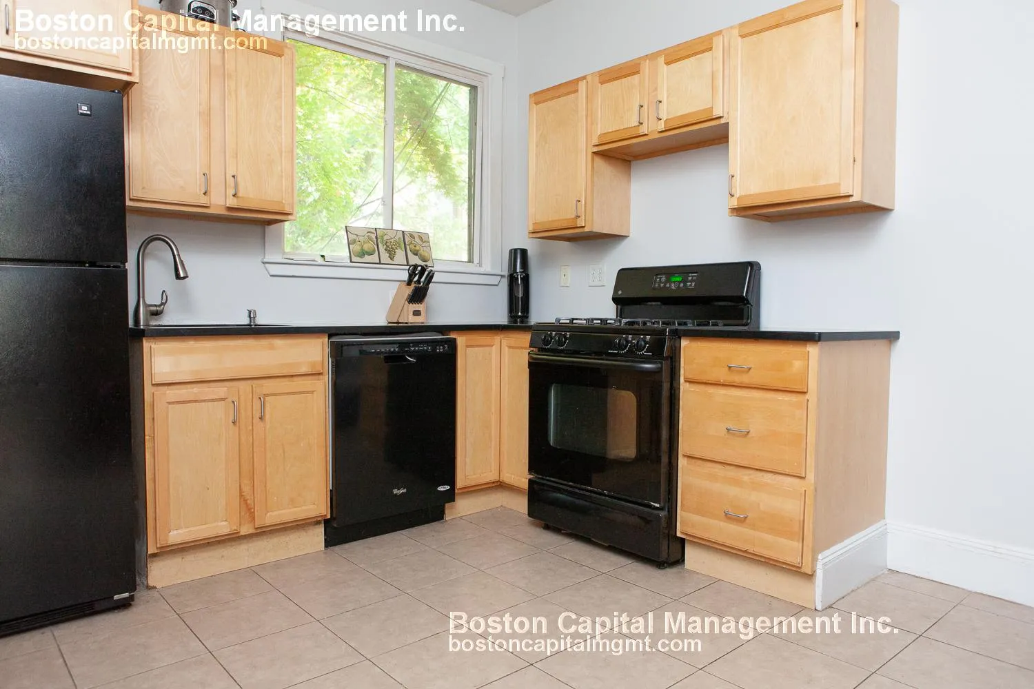 6 bed, 2.5 bath apartment for rent at 1743 Commonwealth Ave Unit 0, Brighton — photo 19 of 29