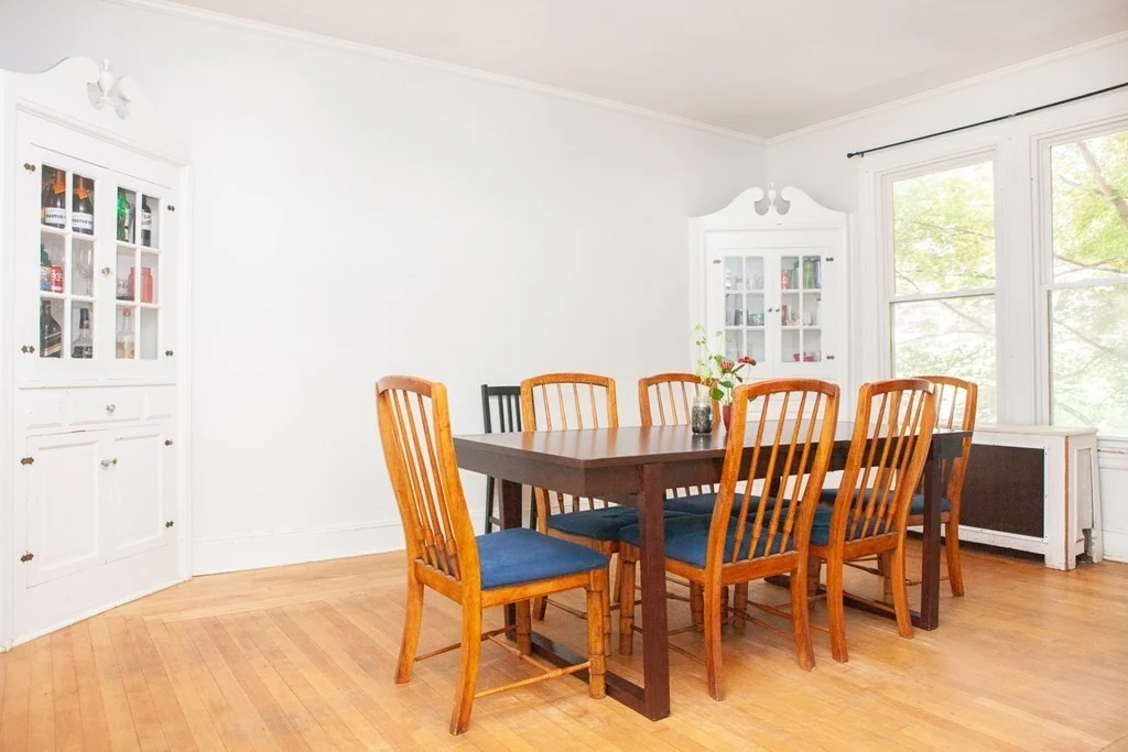 6 bed, 3 bath apartment for rent at 1743 Commonwealth Ave Unit 1, Brighton — photo 4 of 29