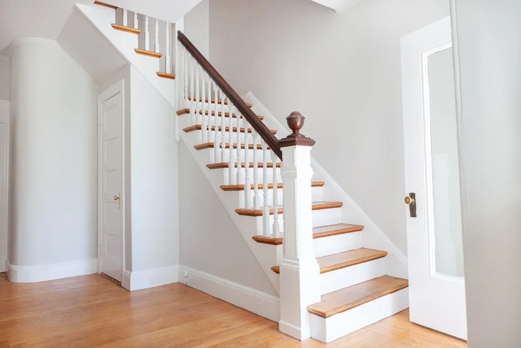 6 bed, 3 bath apartment for rent at 1743 Commonwealth Ave Unit 1, Brighton — photo 3 of 29