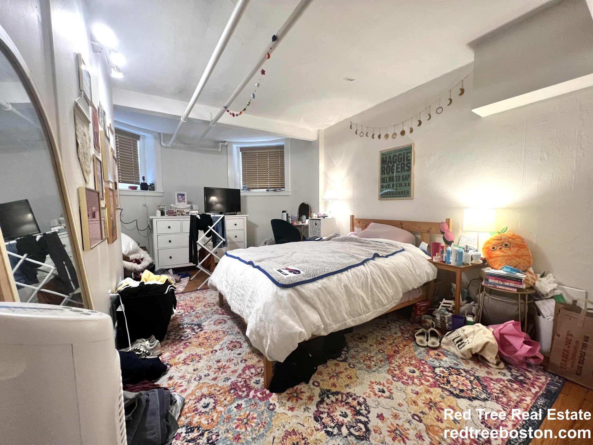 2 bed, 1 bath apartment for rent at 1748 Beacon St Unit 10, Brookline — photo 4 of 16