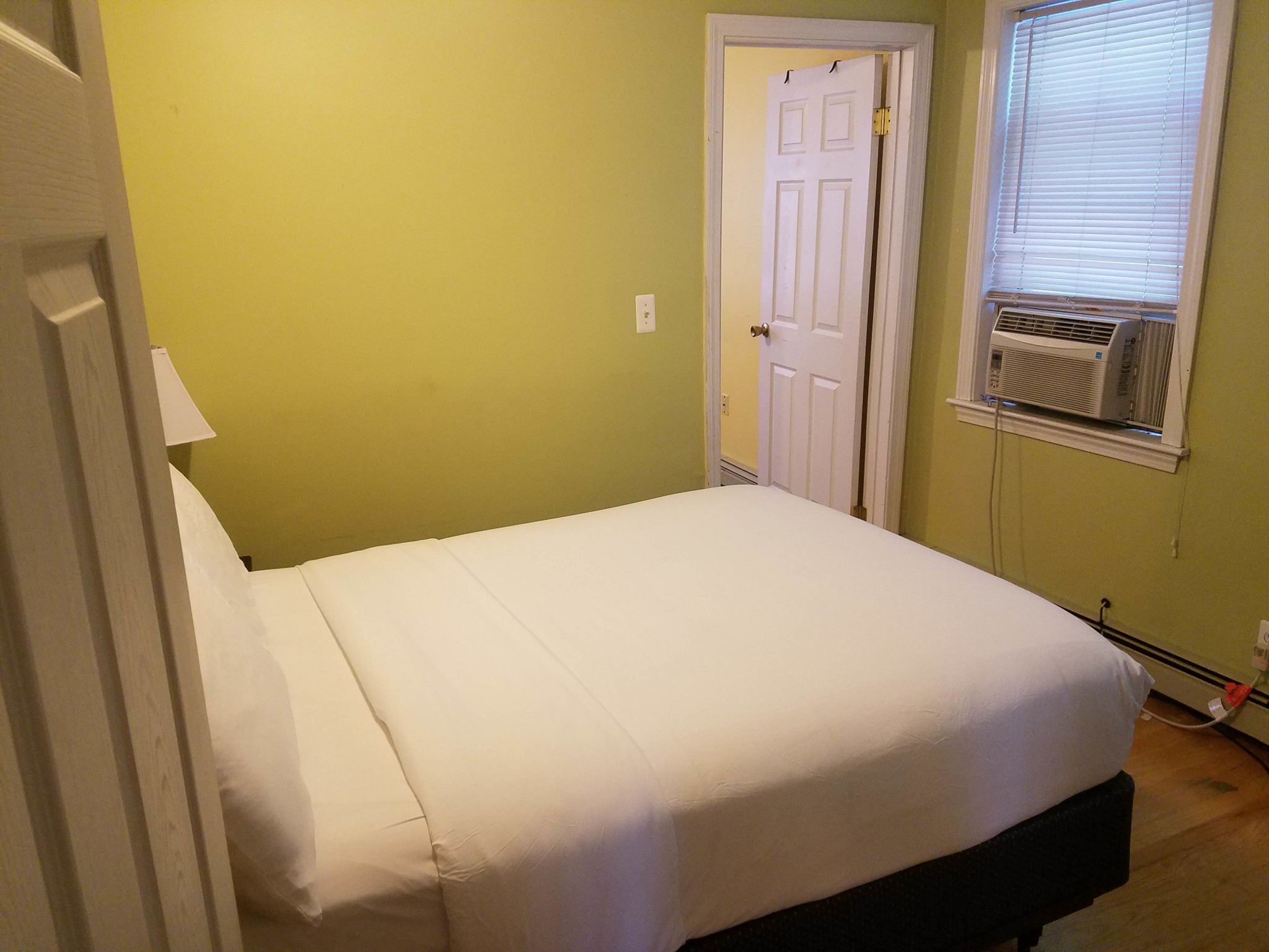 2 bed, 1 bath apartment for rent at 175 3rd St Unit 1, Kendall Square — photo 8 of 14