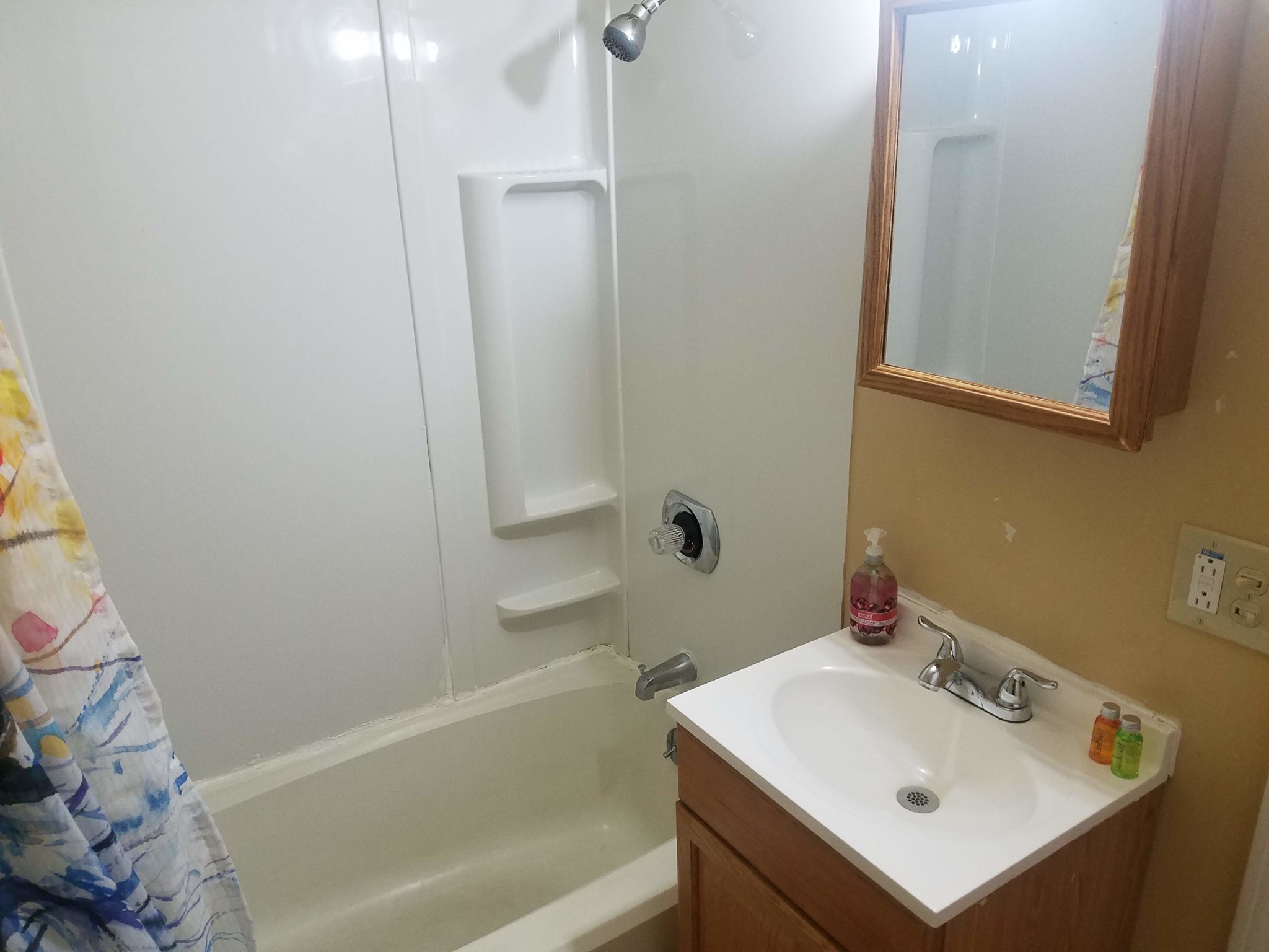 2 bed, 1 bath apartment for rent at 175 3rd St Unit 1, Kendall Square — photo 9 of 14